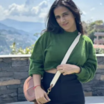 khushbu yoga trainer